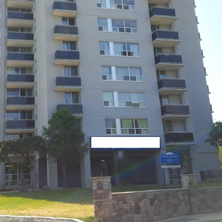 Stylish 1 Bedroom Apartment In Торонто Экстерьер фото